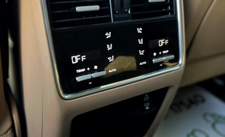Porsche Cayenne SUV